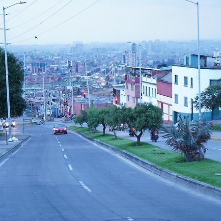 Casa De Lourdes - La Candelaria Bogota Bagian luar foto