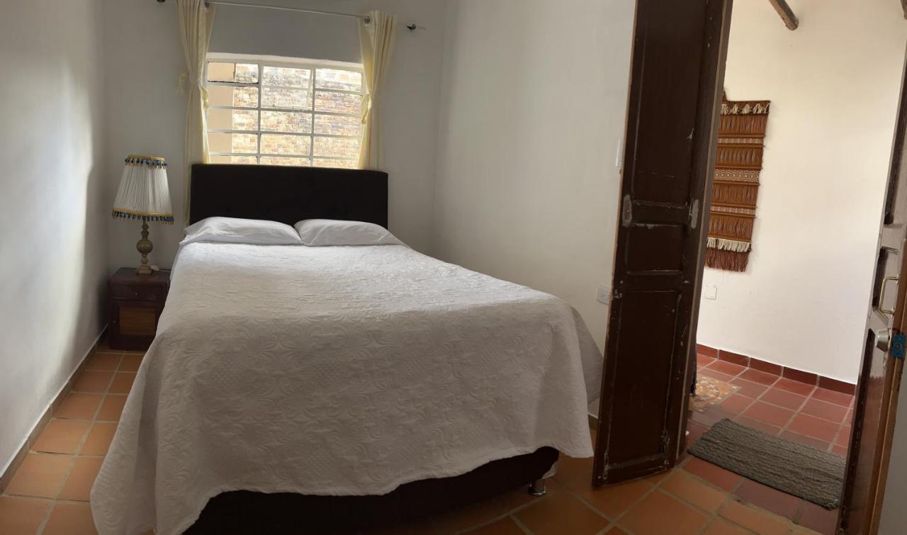 Casa De Lourdes - La Candelaria Bogota Bagian luar foto